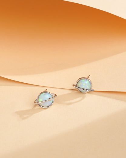 Round white gold opal stud earrings - Molenia Jewelry